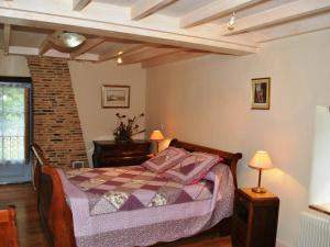 Gîte familial spacieux avec jardin privé, proche châteaux et zoo, jeux pour enfants, billard et cheminée - FR-1-381-6