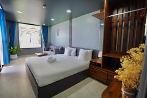 Queen Sea Resort - Đảo Phú Quý