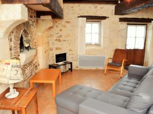 Maisons de vacances Gite de charme du XVIIIe avec jardin, proche des chateaux et vignobles de Touraine, equipements inclus - FR-1-381-365 : photos des chambres