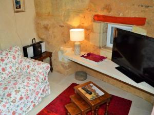 Gîte atypique avec garage et cour privée en Touraine - FR-1-381-280