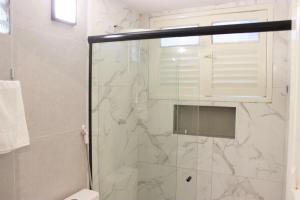 Apartamento amplo próximo ao Parque do Povo