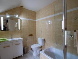Maisons de vacances Charmante maison independante avec jardin, proche de Sarlat, Dordogne, ideale pour 6 personnes - FR-1-616-44 : photos des chambres