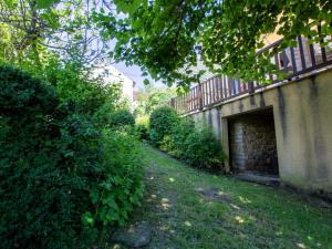Maisons de vacances Maison Perigourdine avec jardin, WiFi, proche de Sarlat, ideale pour familles et randonnees - FR-1-616-127 : photos des chambres