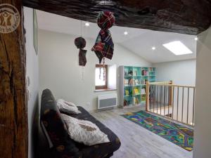 Maisons de vacances Gite confortable avec jardin clos et wifi - FR-1-496-171 : photos des chambres