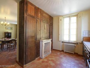 Demeure historique dans un château avec jardin et connexion WIFI - FR-1-497-13