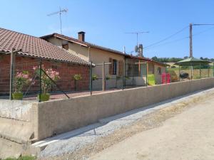 Charmant gîte à la ferme avec terrasse et animaux admis - FR-1-496-235