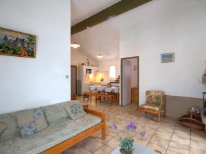 Chalet avec Cheminée et Animaux Acceptés à Usson-en-Forez - FR-1-496-162