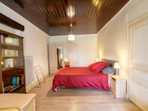 Maisons de vacances Maison perigourdine avec jardin, proche de Perigueux et Brantome, ideale pour 4 personnes - FR-1-616-183 : photos des chambres