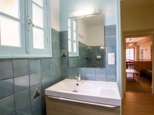 Maisons de vacances Maison perigourdine avec jardin, proche de Perigueux et Brantome, ideale pour 4 personnes - FR-1-616-183 : photos des chambres