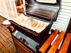 -Red Tree- レッドツリー レトロかわいい森に囲まれた静かな別荘