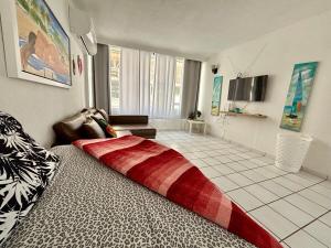 Condado BeachFront Tantra Apartment