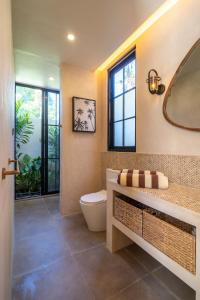 Dreamy 2BR pool villa, steps from Gili Air beach