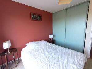 Villa avec terrasse à 400m de la mer à Pleumeur-Bodou - FR-1-368-400