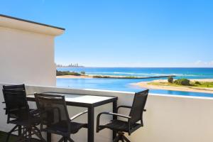 Luxury Gold Coast Apartment with Rooftop Terrace