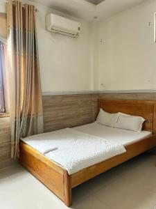 Khách sạn Limousine