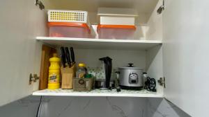 Nuvali Studio Retreat Free Pool Access & Fast WiFi