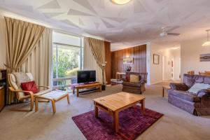 Acacia Grove by the BnB Collection