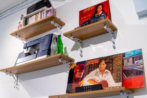 Aru Corner Tanjung Aru 6B1BR Retro Hideout