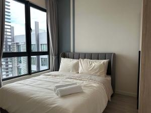 Modern Suite in Seri Kembangan Nearby MRT