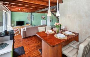 Holiday Home Valbandon 11 