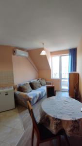 CITY STAY in Varna 2