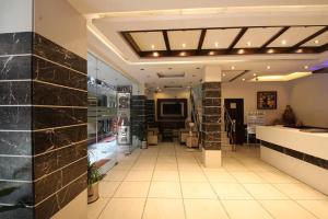 Hotel Sai International " 2 Min Walk from New Delhi Railway Station "
