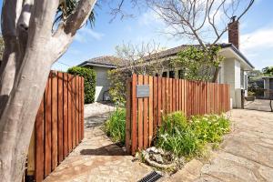 Elva Garden Cottage - Dog Friendly - Town Central