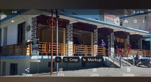 S R hotel