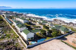 67 Whale Rock Estate, Hermanus