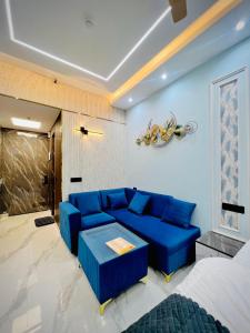 Cozy Suites
