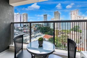 Studio no Metrô Vila Madalena a 6min Av Paulista