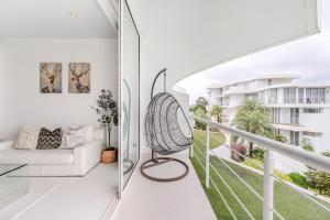 Pure Sunset Beach - Ocean View Room, Pattaya