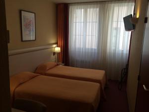 Hotels Hotel Elysee : photos des chambres