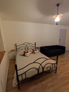 Studio calme à deux pas du lac de Nantua