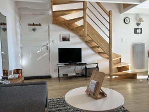 Duplex rénové avec vue exceptionnelle sur le port d’Erquy