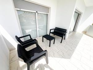 Samos City Center, 2BR Sleeps 4