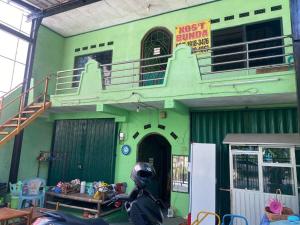 SPOT ON 94166 Kost Bunda Syariah