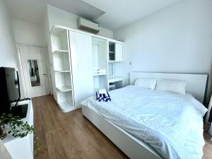 Luxury 2 bedrooms Condo by Notre-Dame