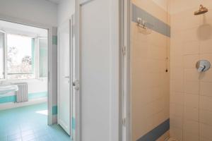 Twin Room with Shared Bathroom