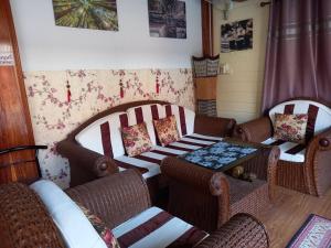 เชียงคาน เรือนไม้ เกสต์ฮาส์