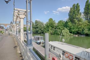 LEscapade entre Ville et Rivière