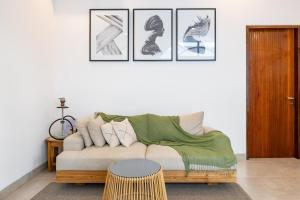 Villa Joli, 3BR Villa With Private Pool and Ricefield View