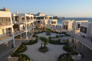 Ladies Beach Suite Hotel