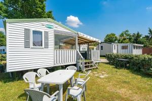 Maisons de vacances Mh 195 Les 3 coups aux Mathes : photos des chambres