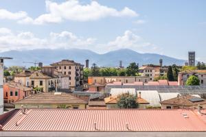 Sunset Rooftop close Center Town by Abita