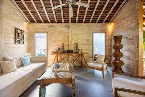 Family Gateway 3BR Villa 12min To Beach With Private Pool And Parking