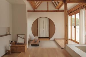 Wolha - Penziony, Kjongdžu