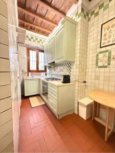 Pantheon Private Apartment