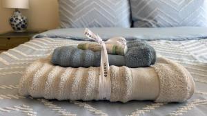 Spacious Guest Studio - En-Suite - Central - Calm View