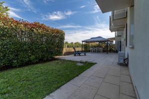 Airport Marco Polo -free park-